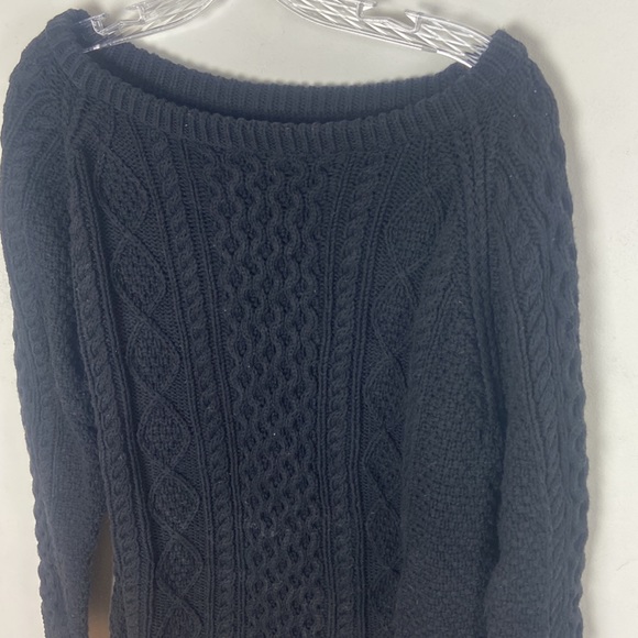 LL Bean Signature Fisherman Sweater - Picture 3 of 7